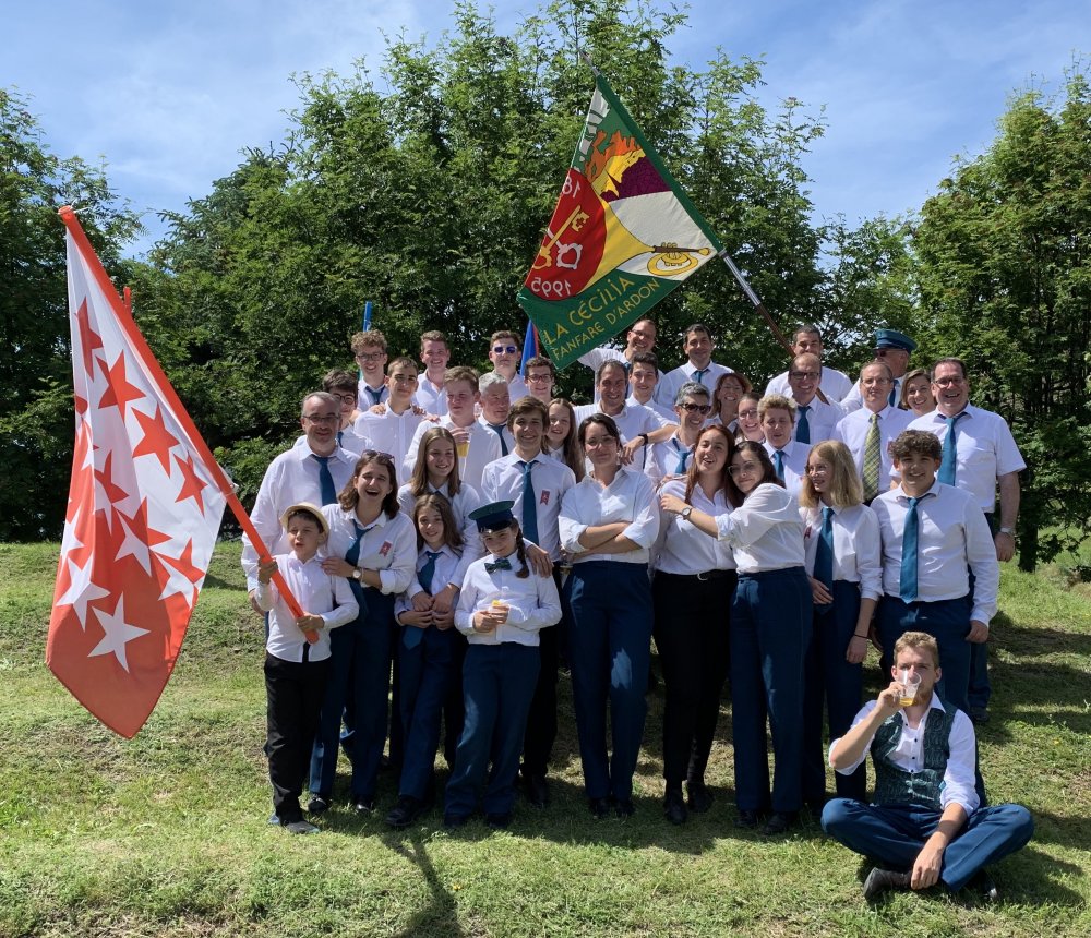 EEDDA40E-0B1E-477C-99C5-10446AF17355