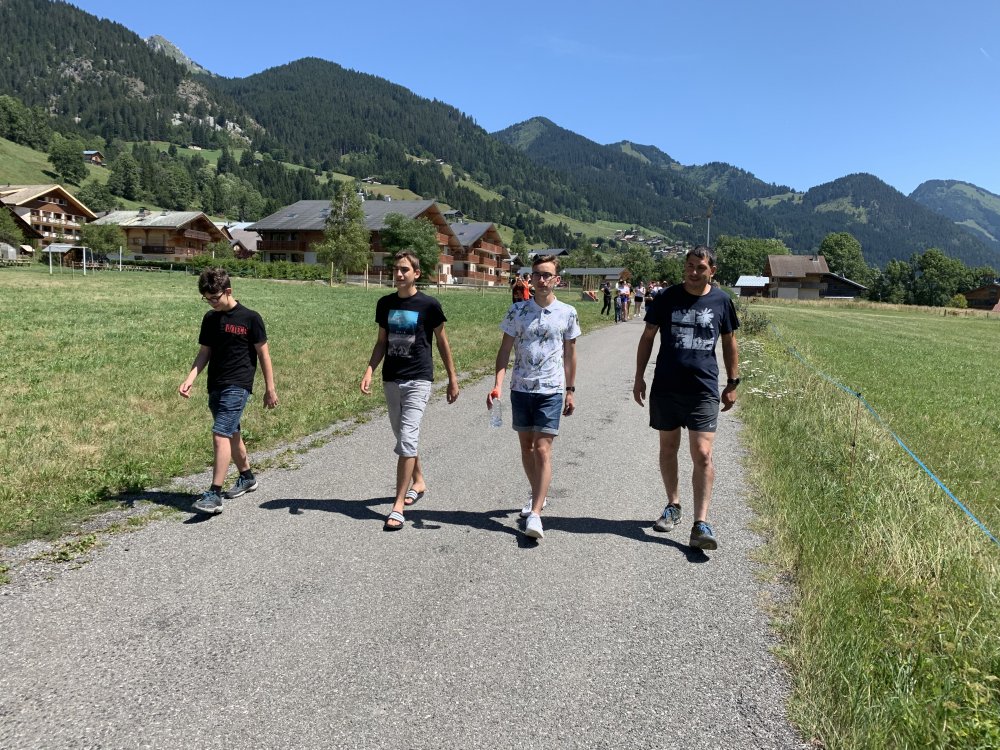 030647F5-5FFE-47AC-B14D-EACA81E11647