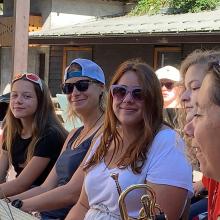 9753B0C4-CB12-4115-BB0B-84B1485FA917