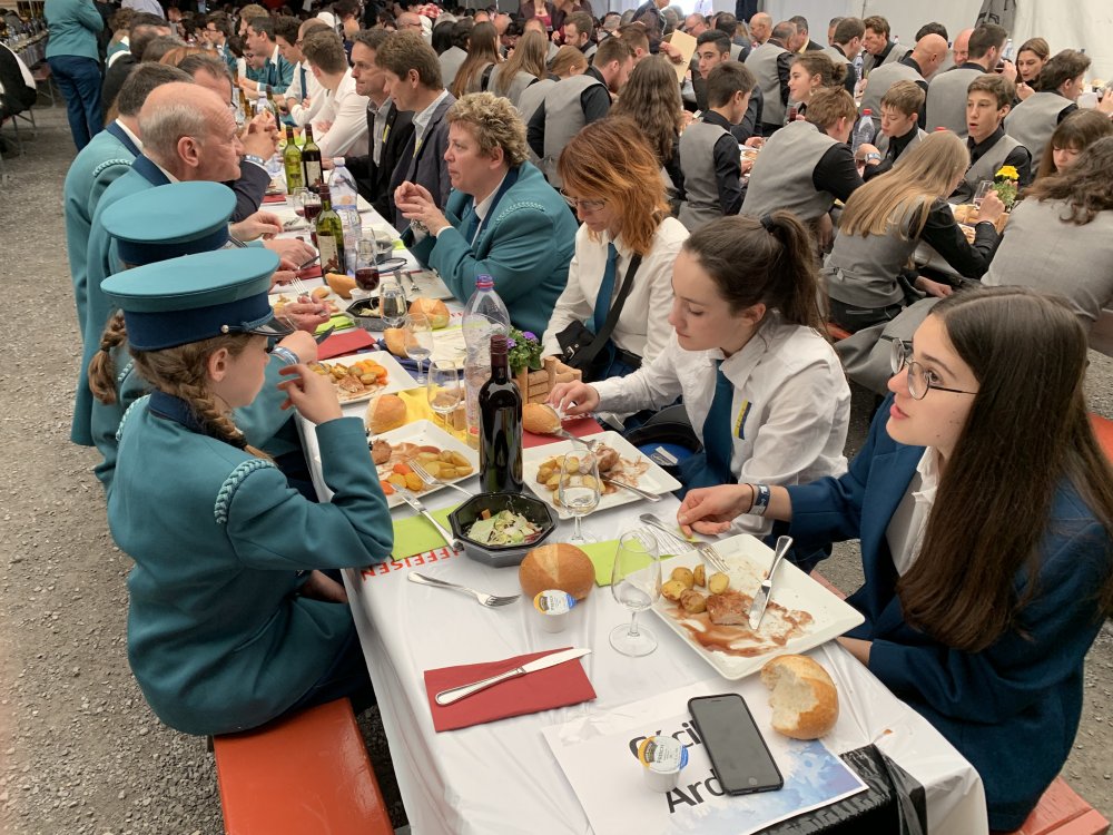 5E9C6898-F6A3-478B-A40B-09217D88D656