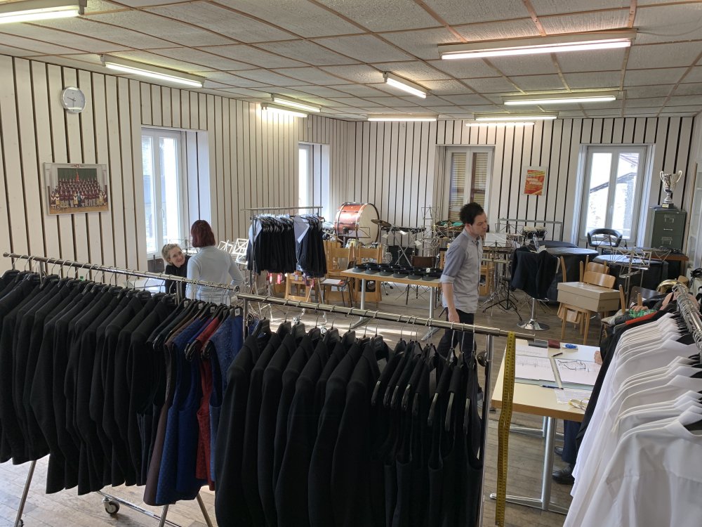 61756478-151A-413E-880F-CBA7E010EA90