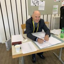 DA3FFB82-4AAB-41DB-8C00-D4366E3F5DBF